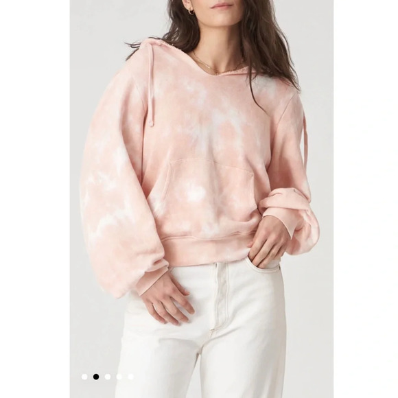 Sincerly Jules Tops - NWT Sincerely Jules for Bandier The Reed Puff Sleeve Hoodie Whisper Pink Tie Dye